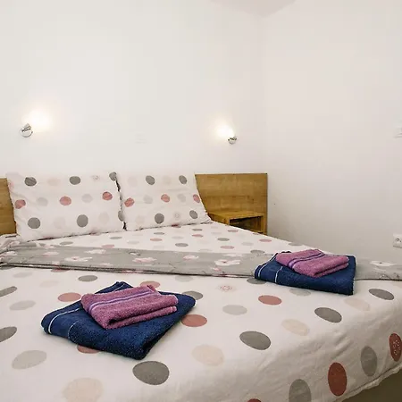Apartment Amazing In Vrsi